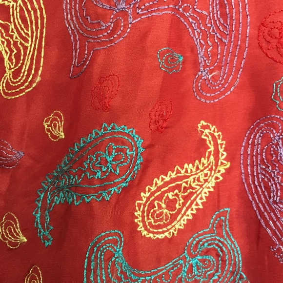 Red Tunic Top with Paisley Design scarf included - Picture 5 of 7